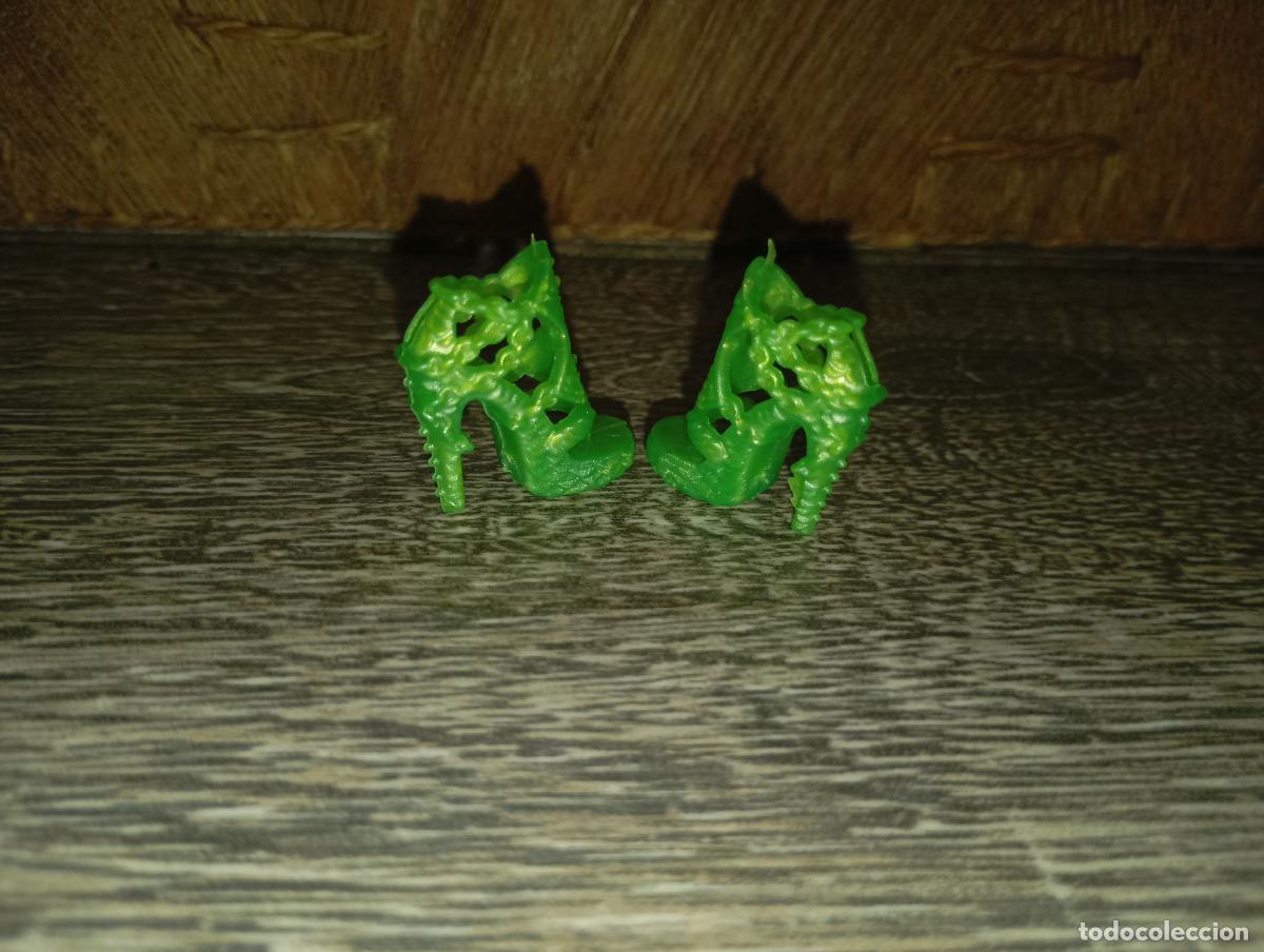 Barbie y Ken: Zapatos de mu&ntilde;eca Barbie - Foto 3