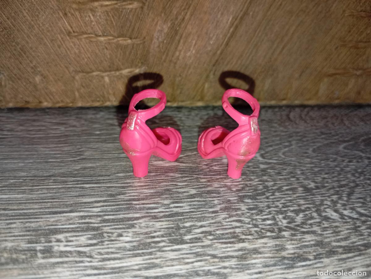 Barbie y Ken: Zapatos de mu&ntilde;eca Barbie - Foto 3