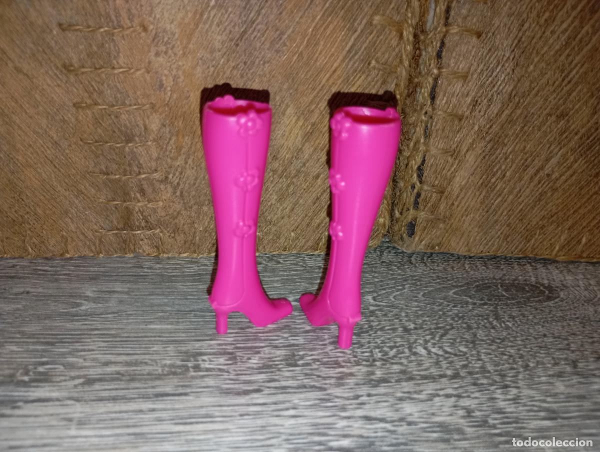 Barbie y Ken: Zapatos botas de mu&ntilde;eca Barbie - Foto 3