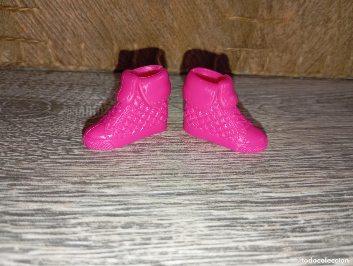 Barbie y Ken: zapatos de mu&ntilde;eca Barbie - Foto 1