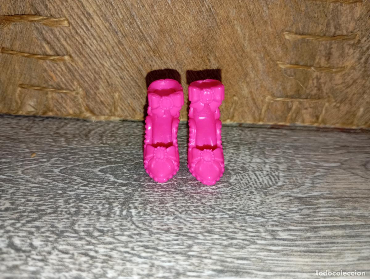 Barbie y Ken: Zapatos botas de mu&ntilde;eca Barbie - Foto 2