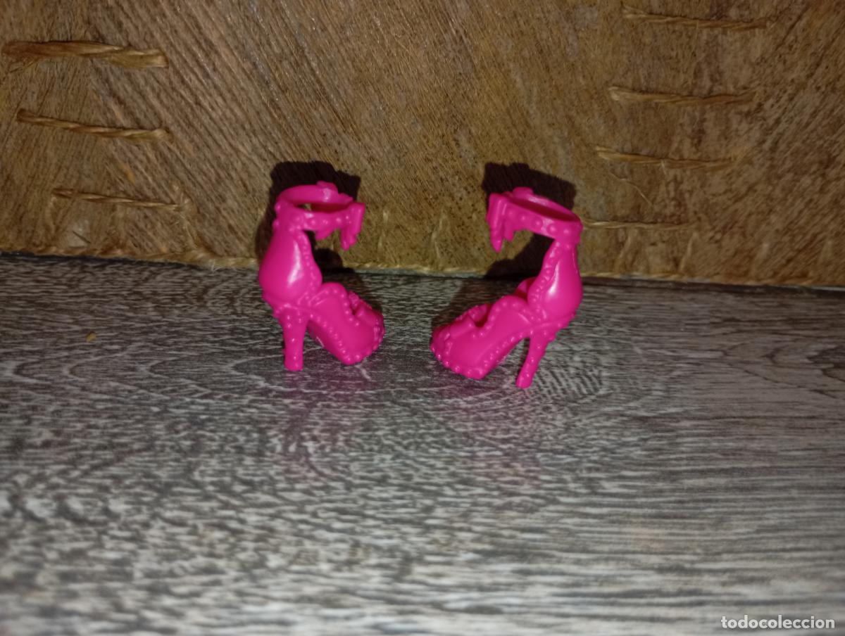 Barbie y Ken: Zapatos botas de mu&ntilde;eca Barbie - Foto 3