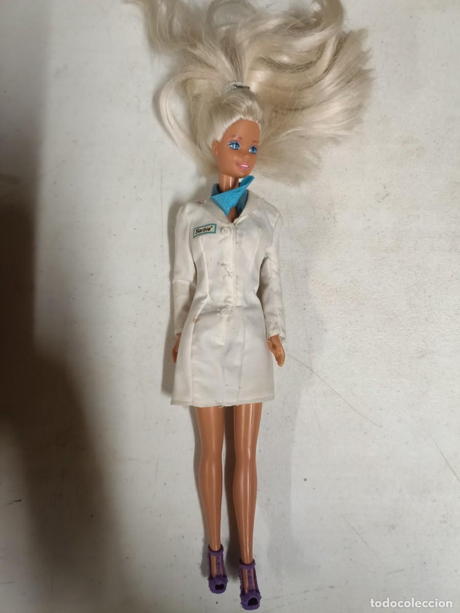 Barbie y Ken: Mu&ntilde;eca tipo barbie antigua - Foto 1