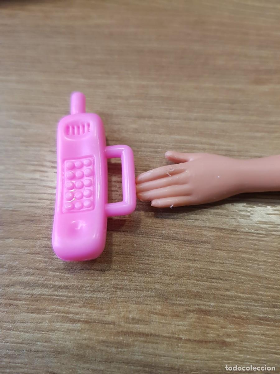 Barbie y Ken: Telefono nu&ntilde;eca barbie - Foto 1