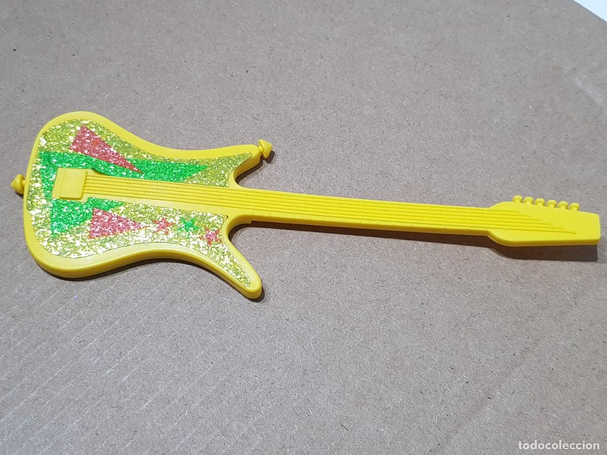 Barbie y Ken: Guitarra mu&ntilde;eca barbie - Foto 1