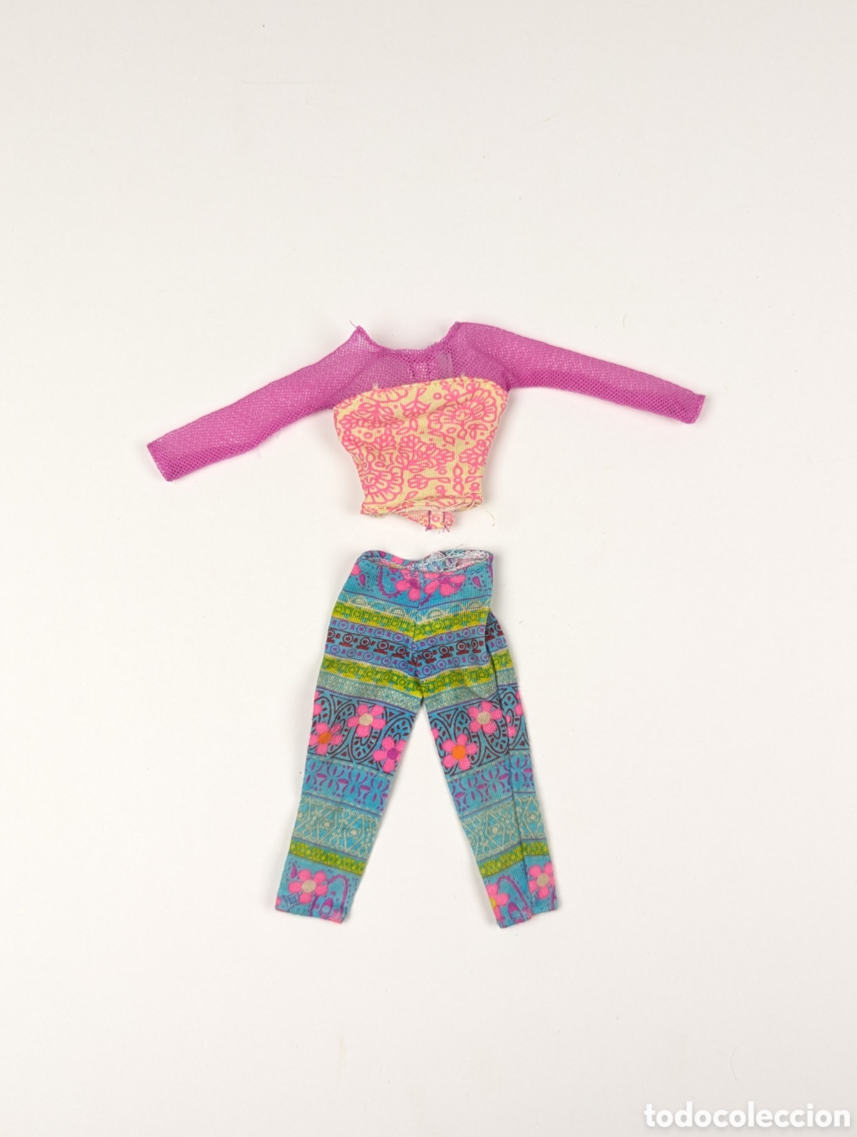 Barbie y Ken: Ropa Barbie flower power - Foto 1