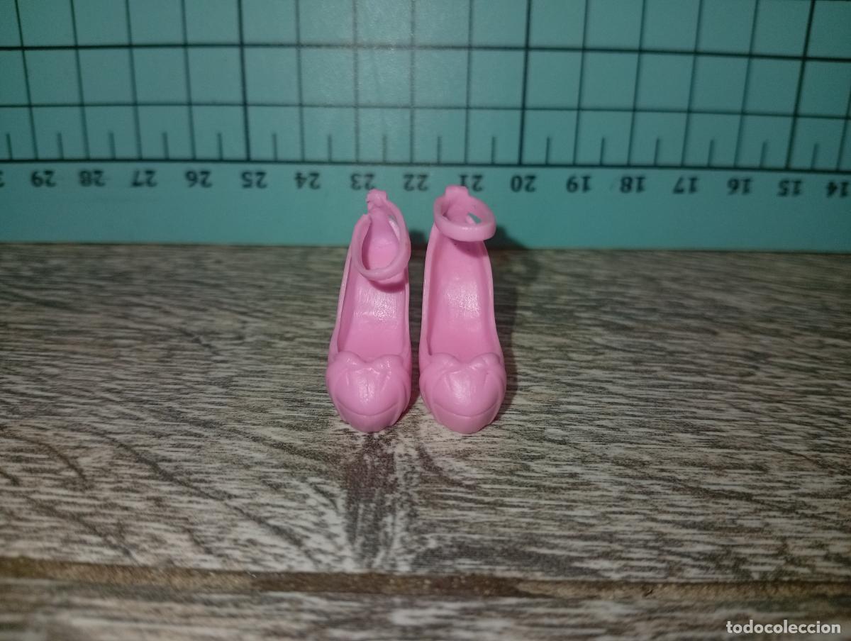 Barbie y Ken: Zapatos de mu&ntilde;eca Barbie - Foto 2