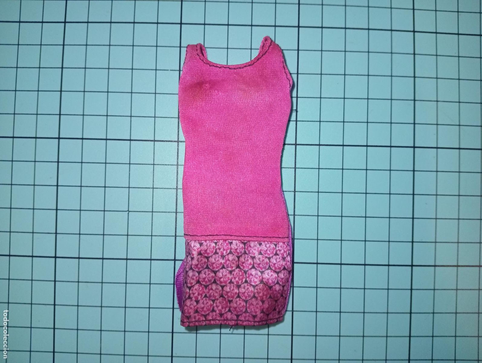 Barbie y Ken: Vestido de mu&ntilde;eca Barbie - Foto 1