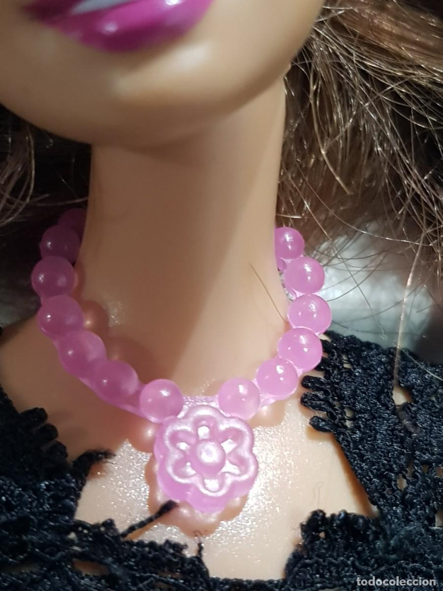 Barbie y Ken: Collar mu&ntilde;eca barbie - Foto 1