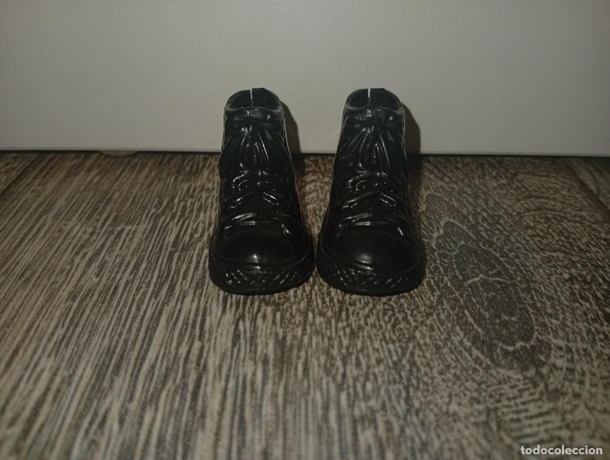 Barbie y Ken: Zapatos de mu&ntilde;eco Ken - Foto 2
