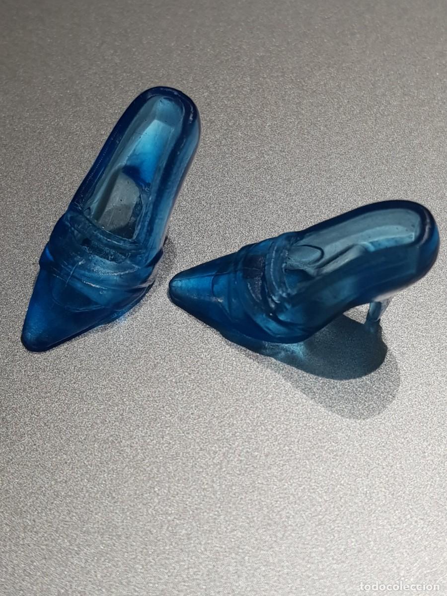 Barbie y Ken: Zapatos validos barbie - Foto 1