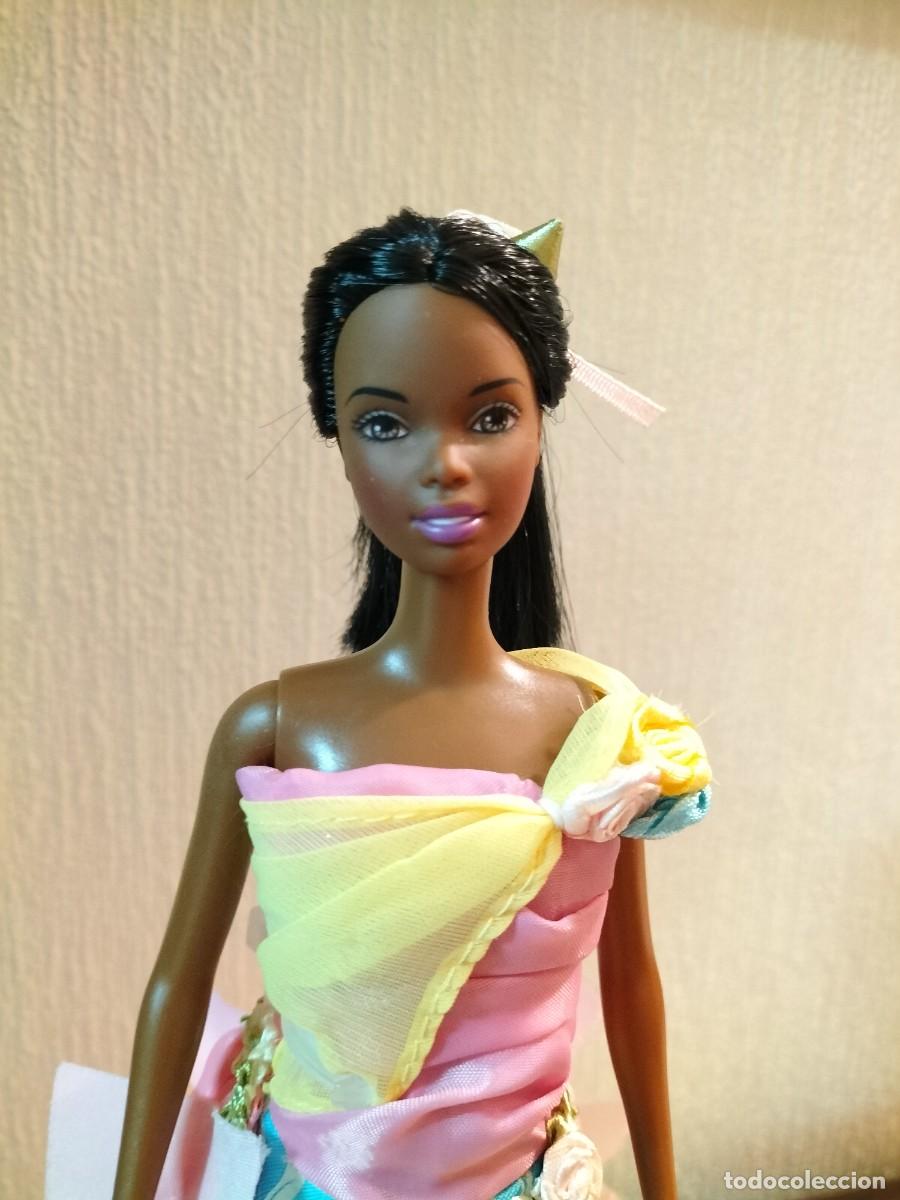 Barbie y Ken: Barbie con traje de Samoa de RBA - Foto 5