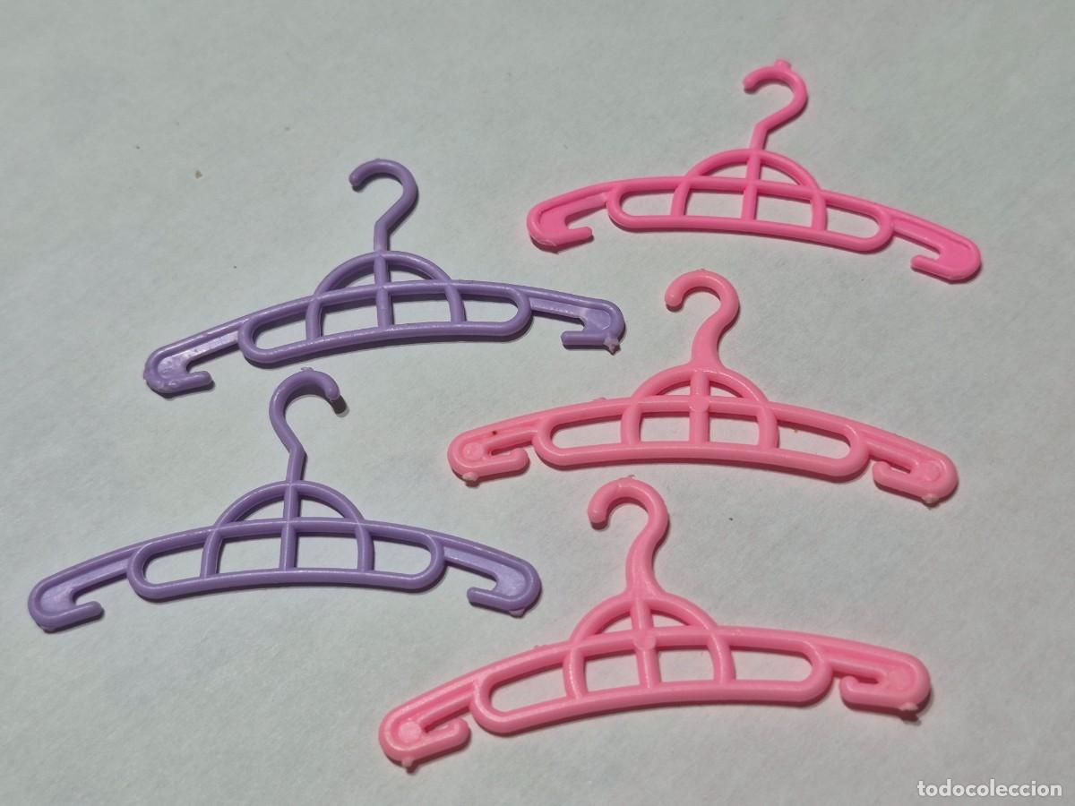 Barbie y Ken: Perchas barbie mattel - Foto 1