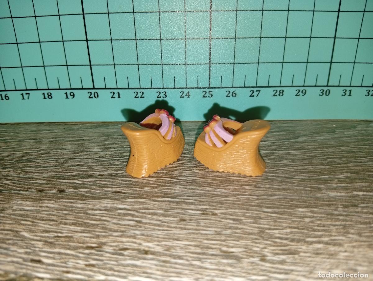 Barbie y Ken: Zapatos de mu&ntilde;eca Barbie - Foto 2