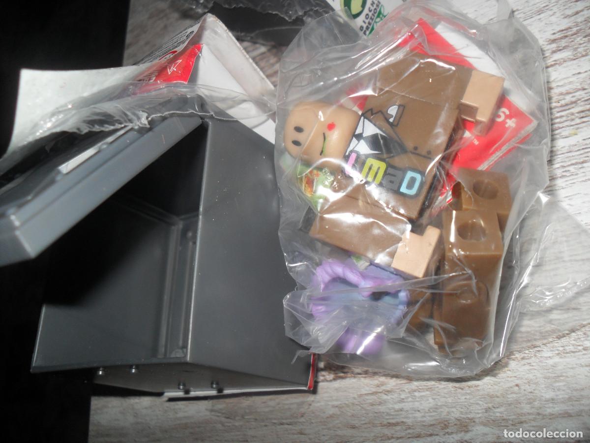 Barbie y Ken: Figura Roblox con codigo Nueva - Foto 1