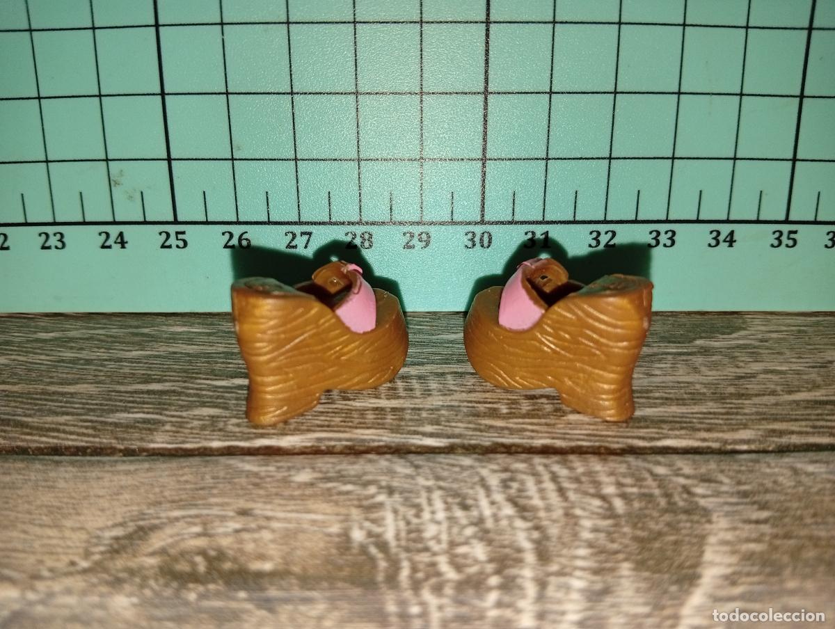 Barbie y Ken: Zapatos de mu&ntilde;eca Barbie - Foto 2