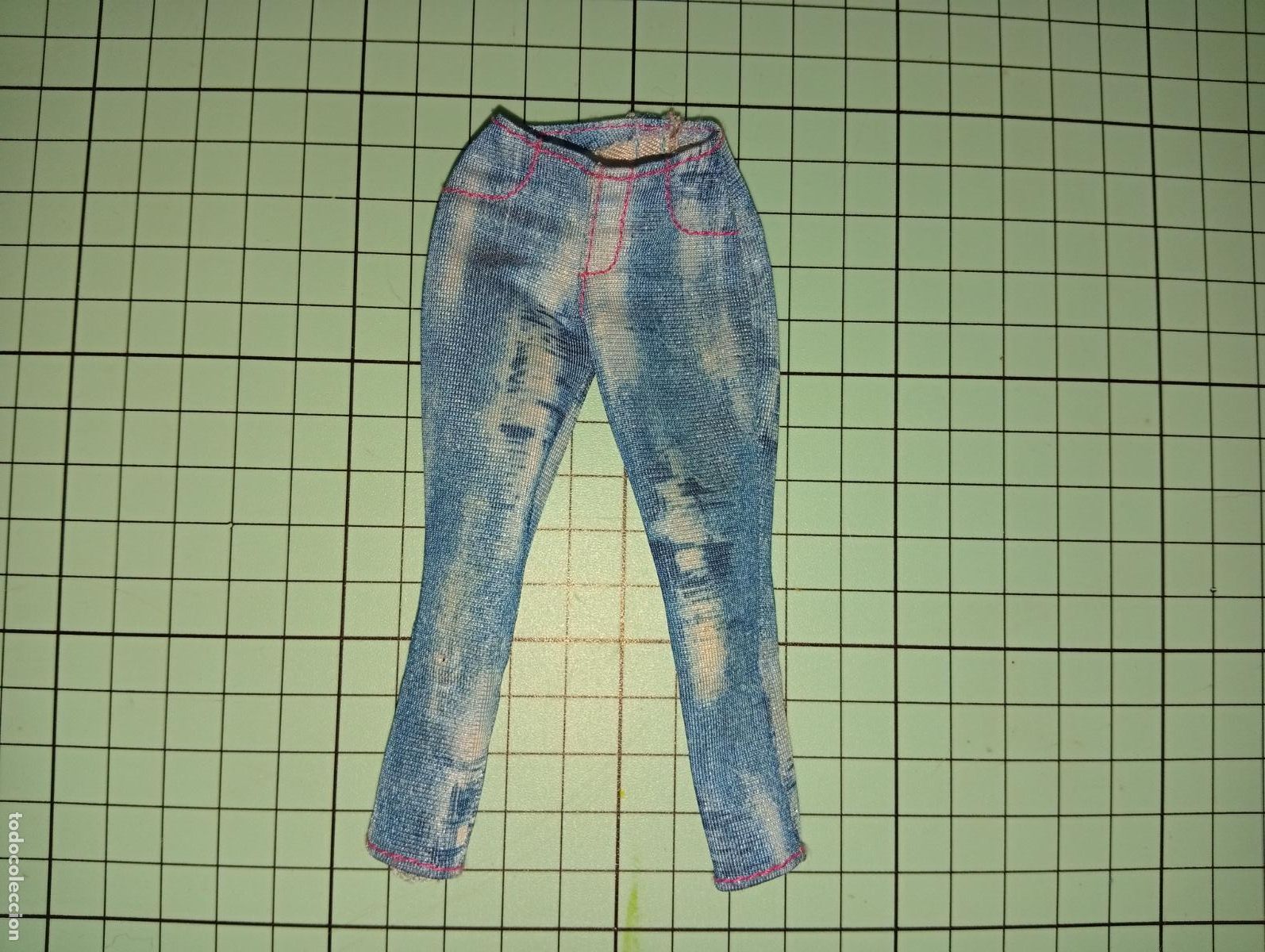 Barbie y Ken: Pantalon de mu&ntilde;eca Barbie