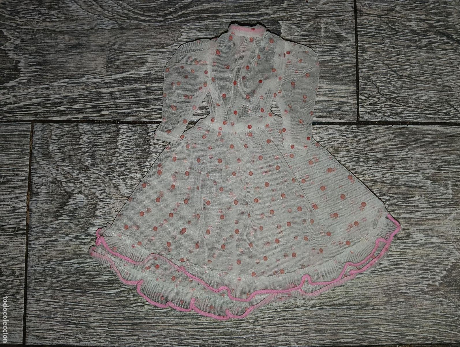 Barbie y Ken: Vestido de mu&ntilde;eca Barbie niza vintage