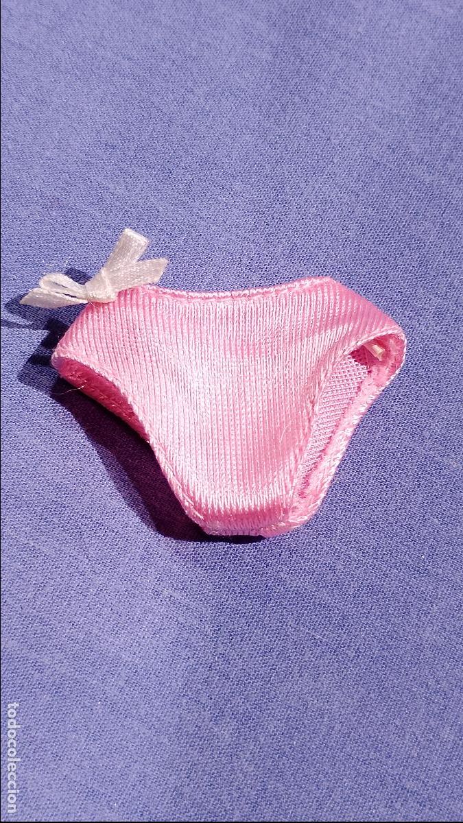 Barbie y Ken: Antigua braga rosa de Barbie de Mattel