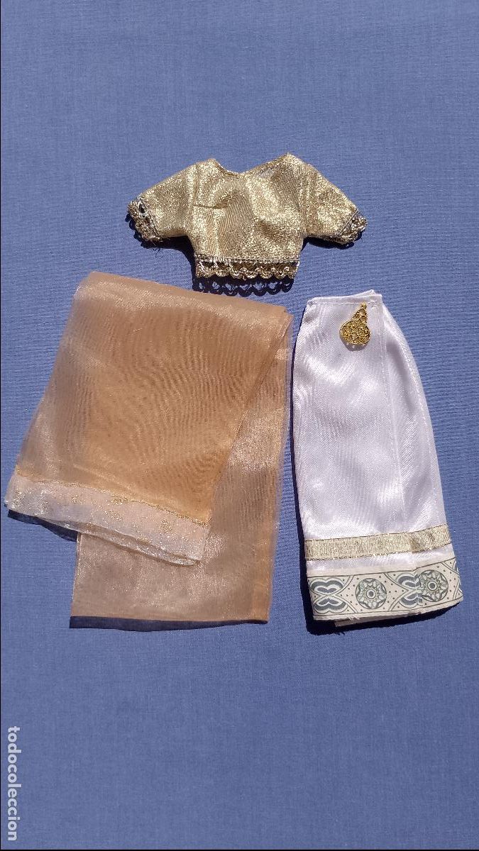 Barbie y Ken: Conjunto India Sari para Barbie de Mattel, colecci&oacute;n Descubre el mundo con Barbie, RBA