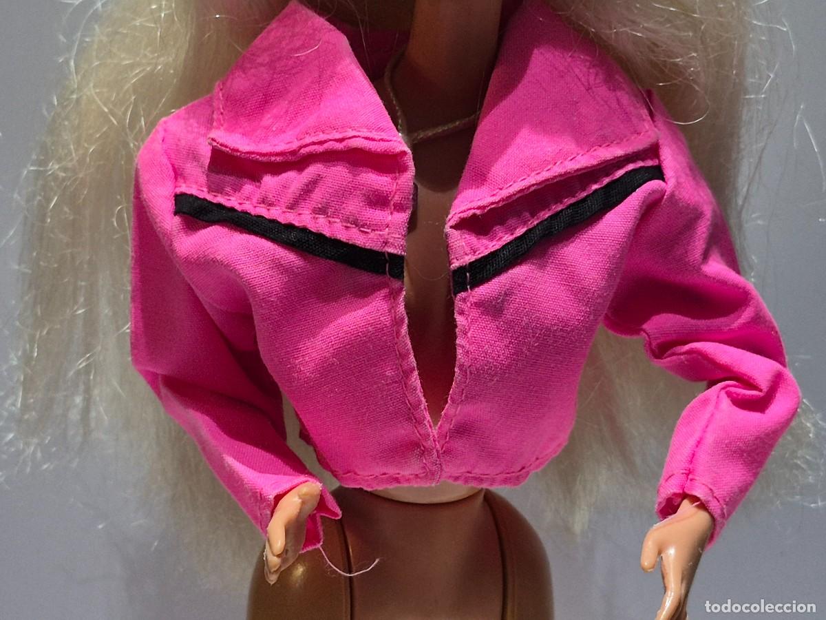 Barbie y Ken: Chaqueta valida barbie, Sindy y otras