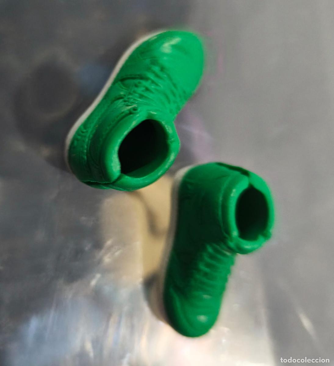 Barbie y Ken: ZAPATOS para Mu&ntilde;eco Ken