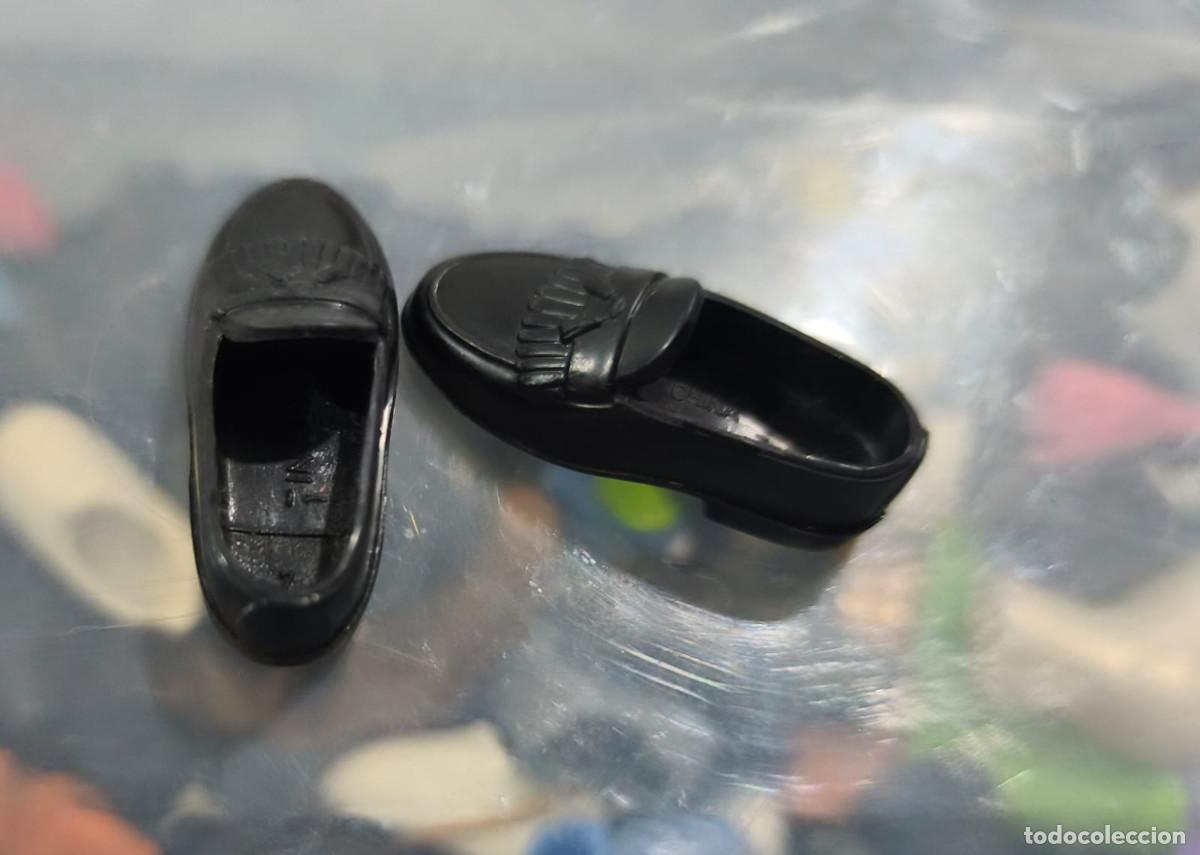Barbie y Ken: ZAPATOS para Mu&ntilde;eco Ken