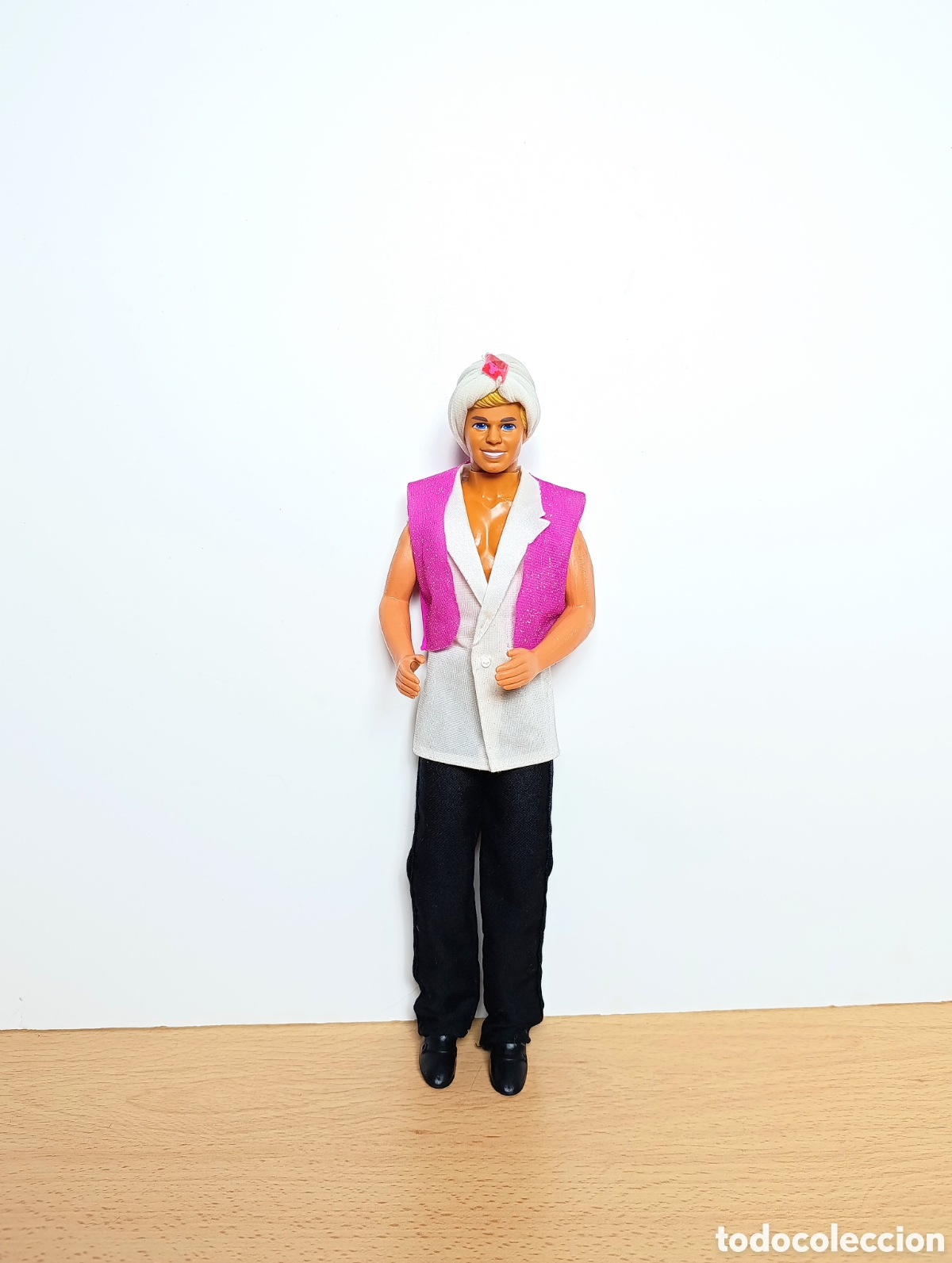 Barbie y Ken: Mu&ntilde;eco Ken costume ball