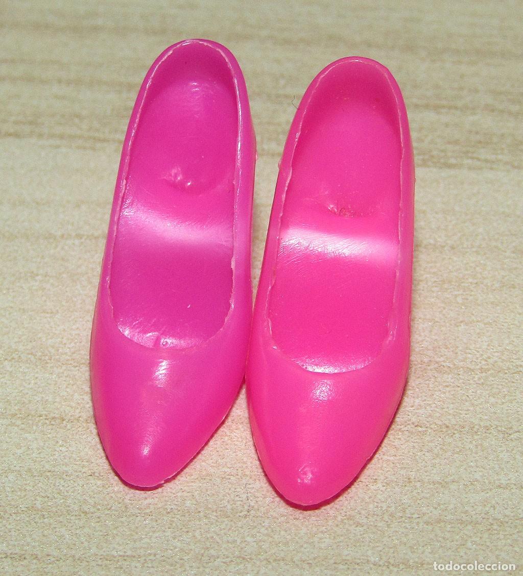 Barbie y Ken: ANTIGUO PAR DE ZAPATOS DE TAC&Oacute;N - ORIGINAL BARBIE CONGOST - ROSA FL&Uacute;OR - A&Ntilde;OS 70/80