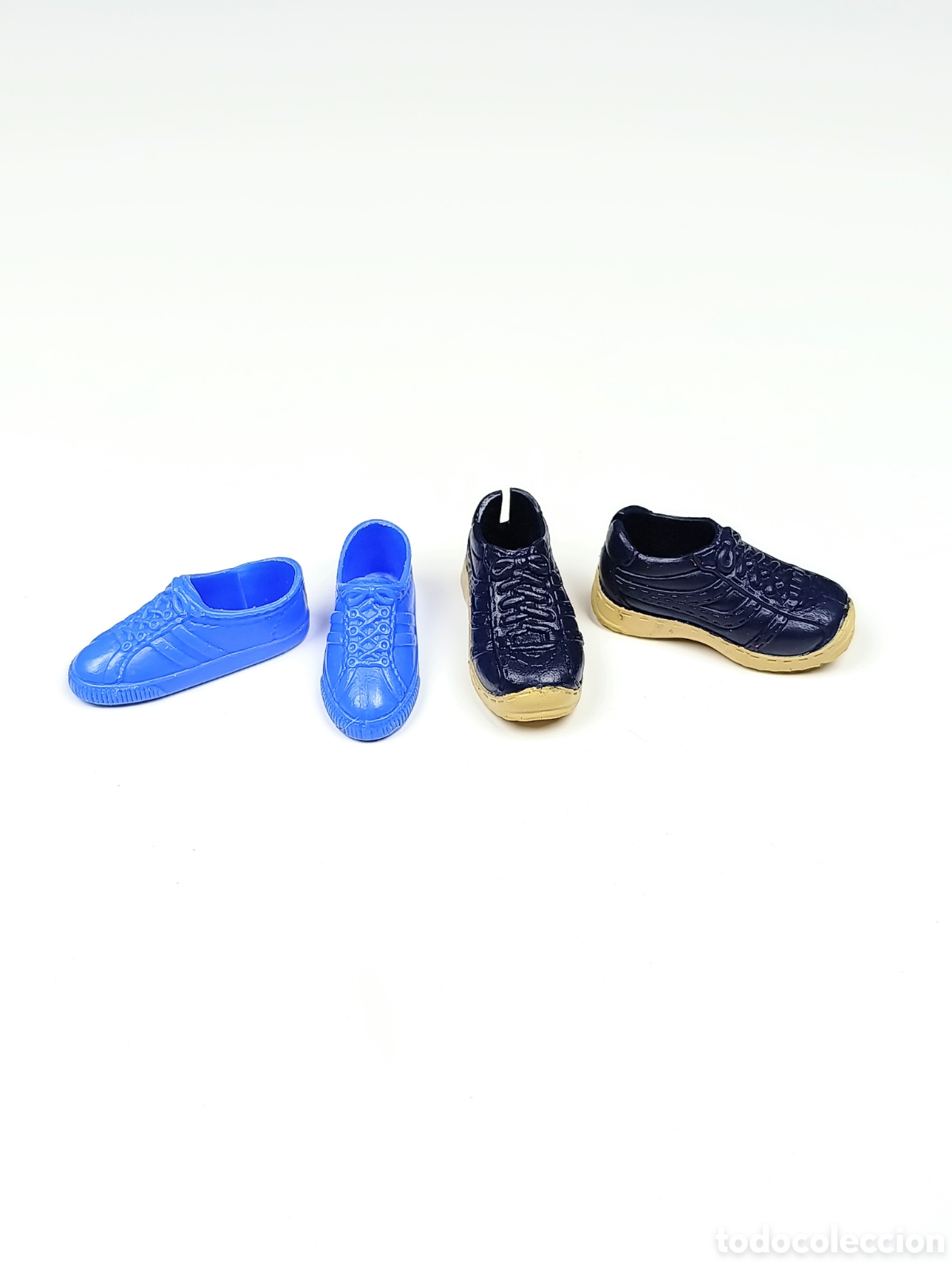 Barbie y Ken: Lote dos zapatos azules Ken