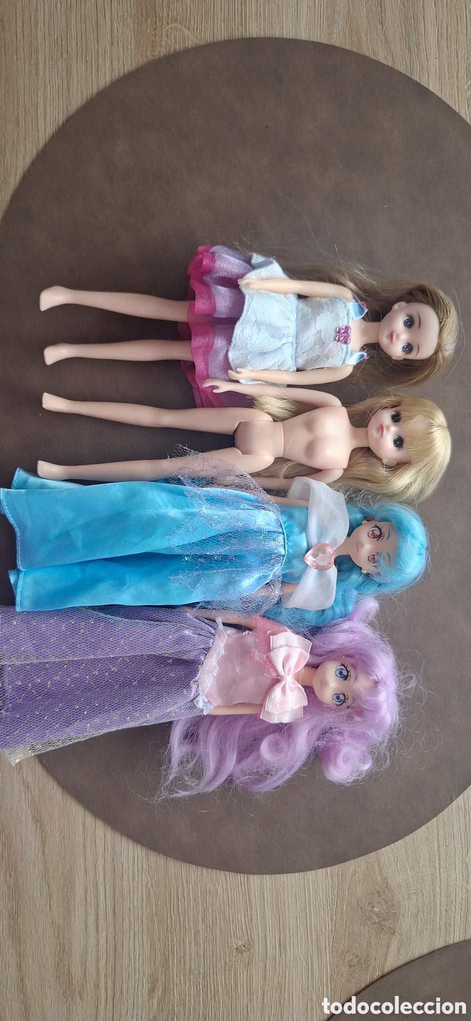 Barbie y Ken: mu&ntilde;ecas licca made in china