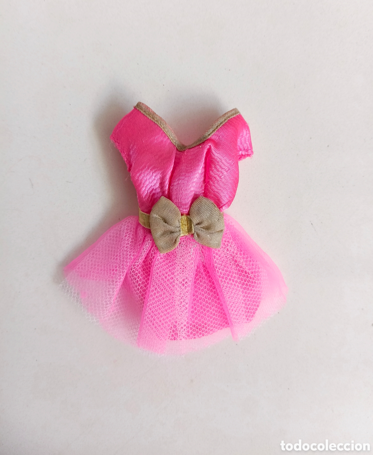 Barbie y Ken: Sindy Party collection vestido rosa y dorado a&ntilde;os 90 Hasbro Barbir