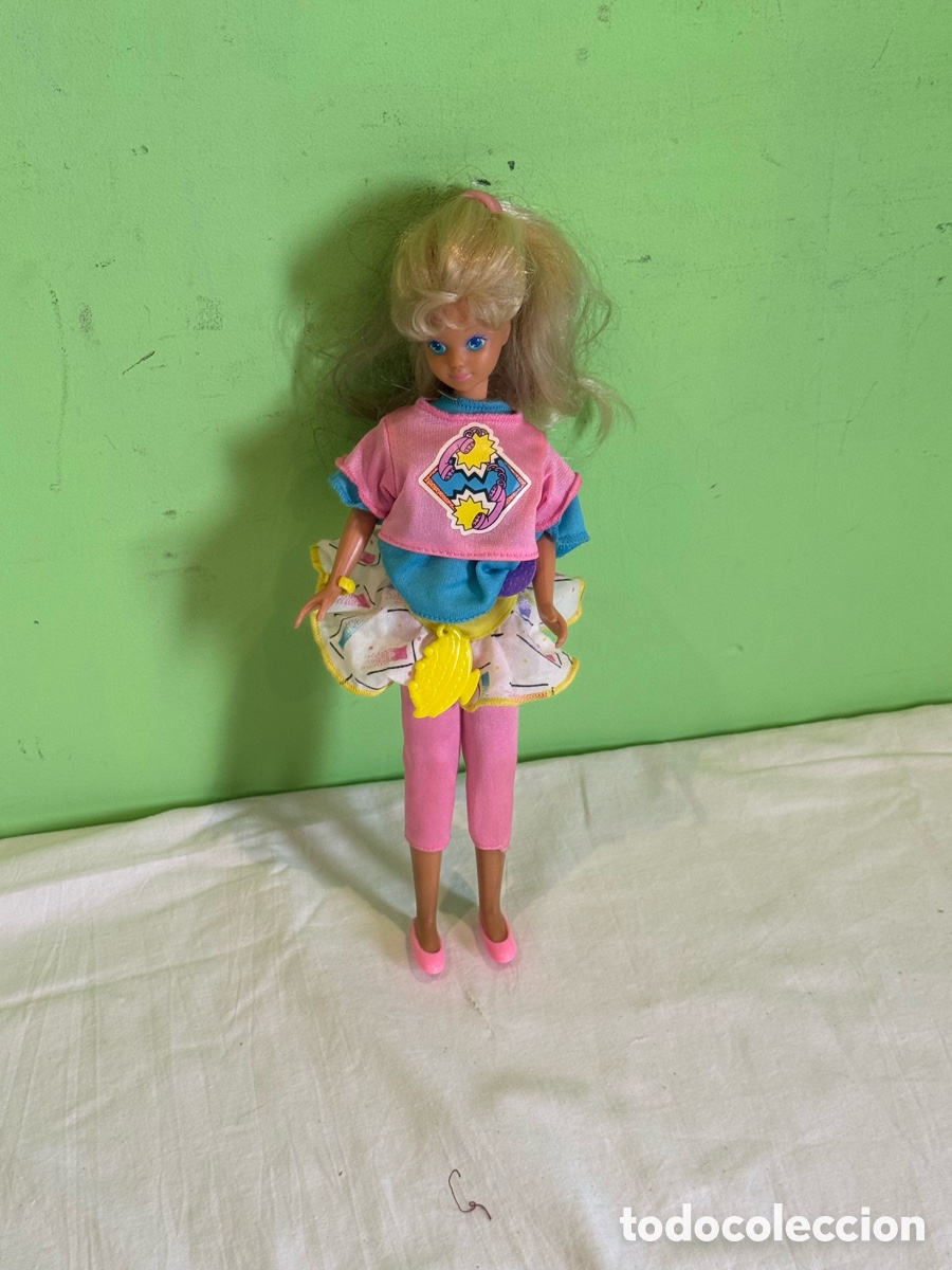 Barbie y Ken: Mu&ntilde;eca Barbie Skipper vintage Mattel Made in Spain a&ntilde;os 80 ropa original