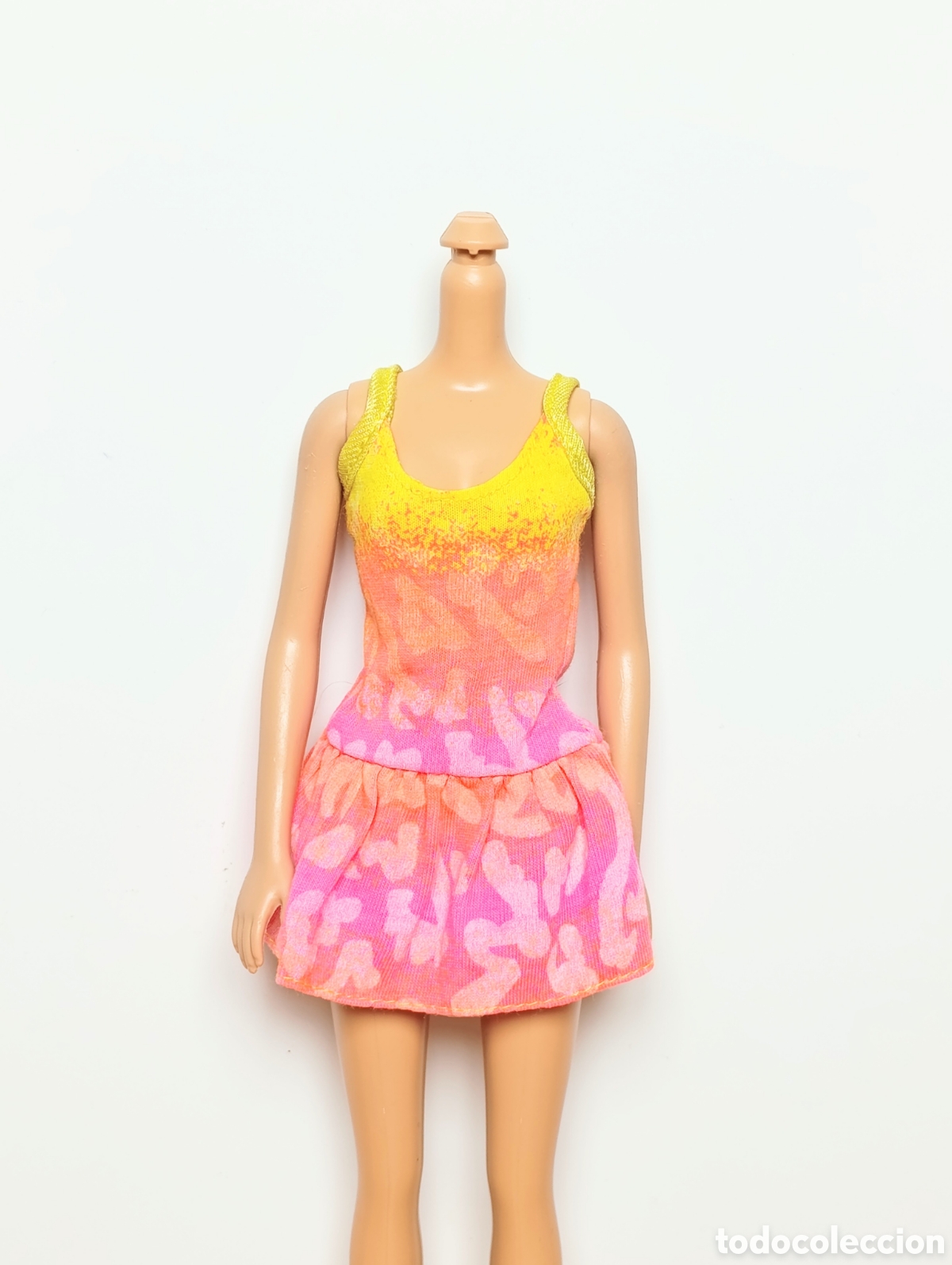 Barbie y Ken: Vestido Barbie fashion favorites 1742