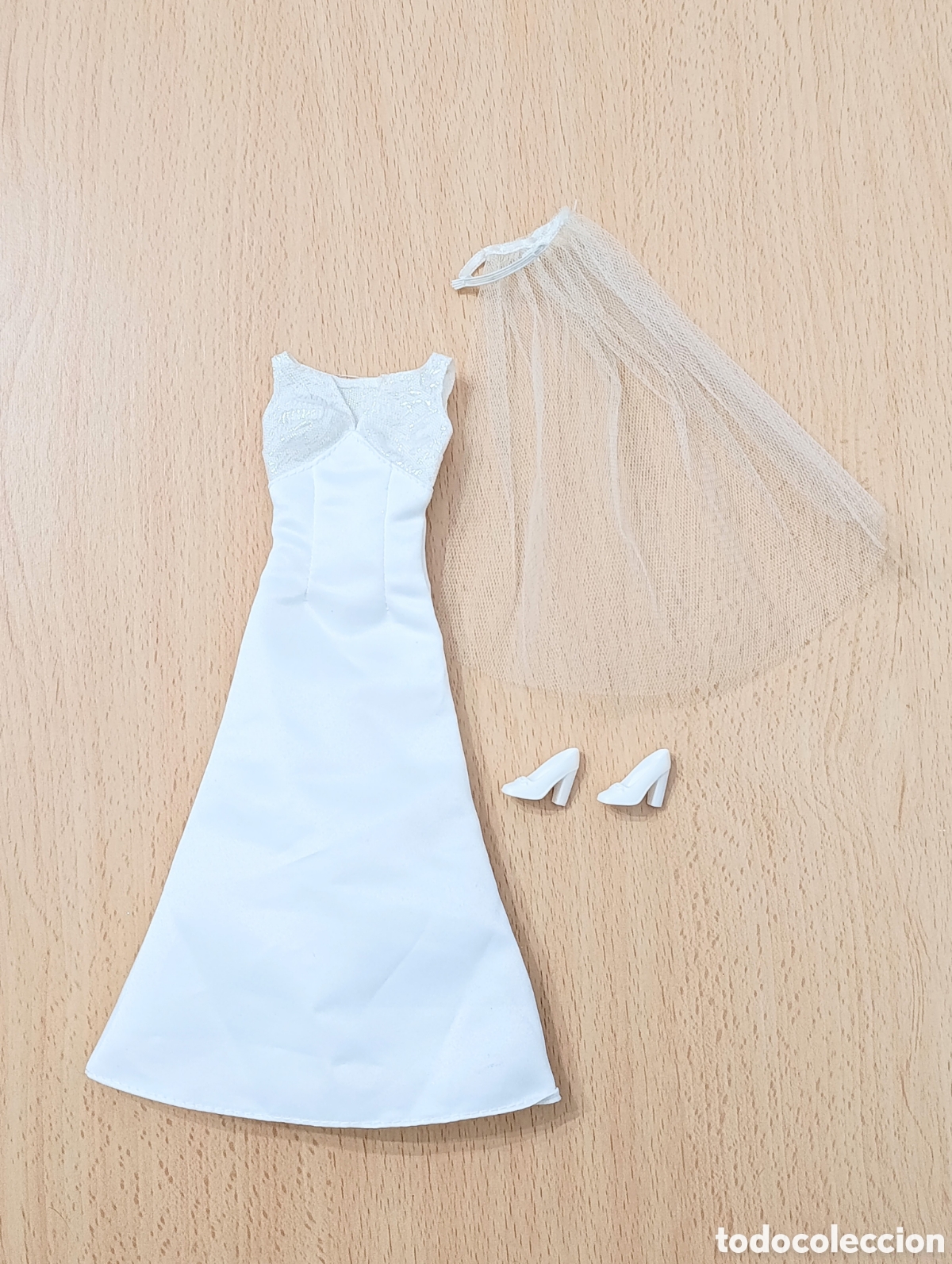 Barbie y Ken: Ropa Barbie wedding 68065