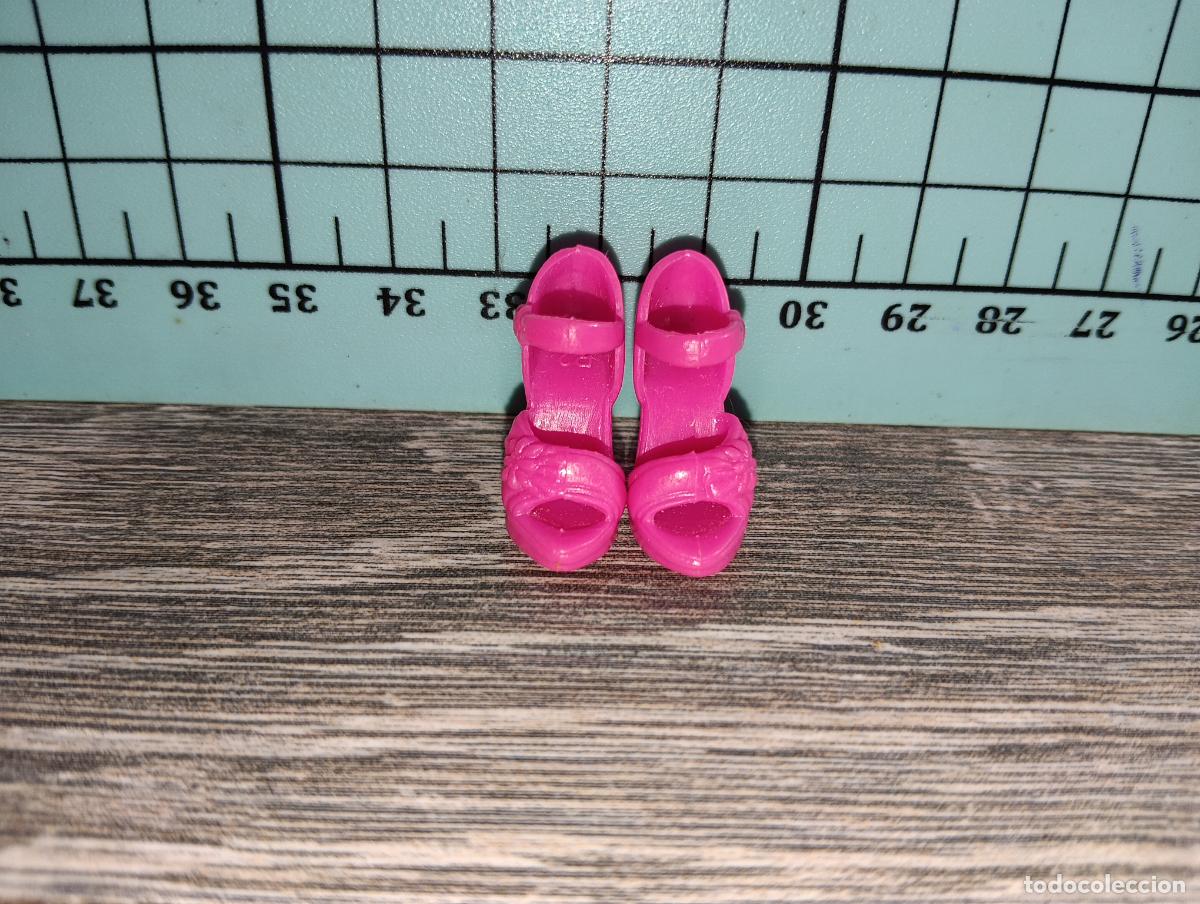 Barbie y Ken: Zapatos de mu&ntilde;eca Barbie - Foto 2