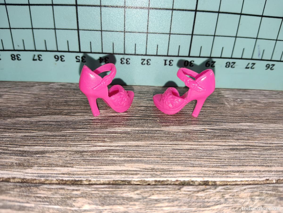 Barbie y Ken: Zapatos de mu&ntilde;eca Barbie - Foto 3