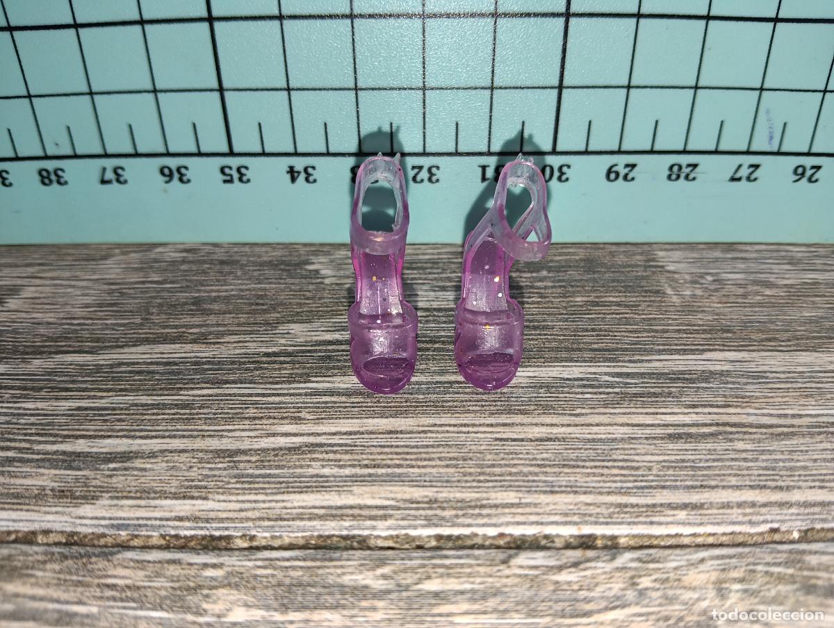 Barbie y Ken: Zapatos de mu&ntilde;eca Barbie - Foto 2
