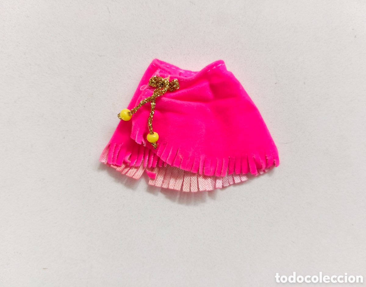 Barbie e Ken: Sindy Crimp And Bead 1994 falda rosa fucsia Hasbro a&ntilde;os 90 Barbie