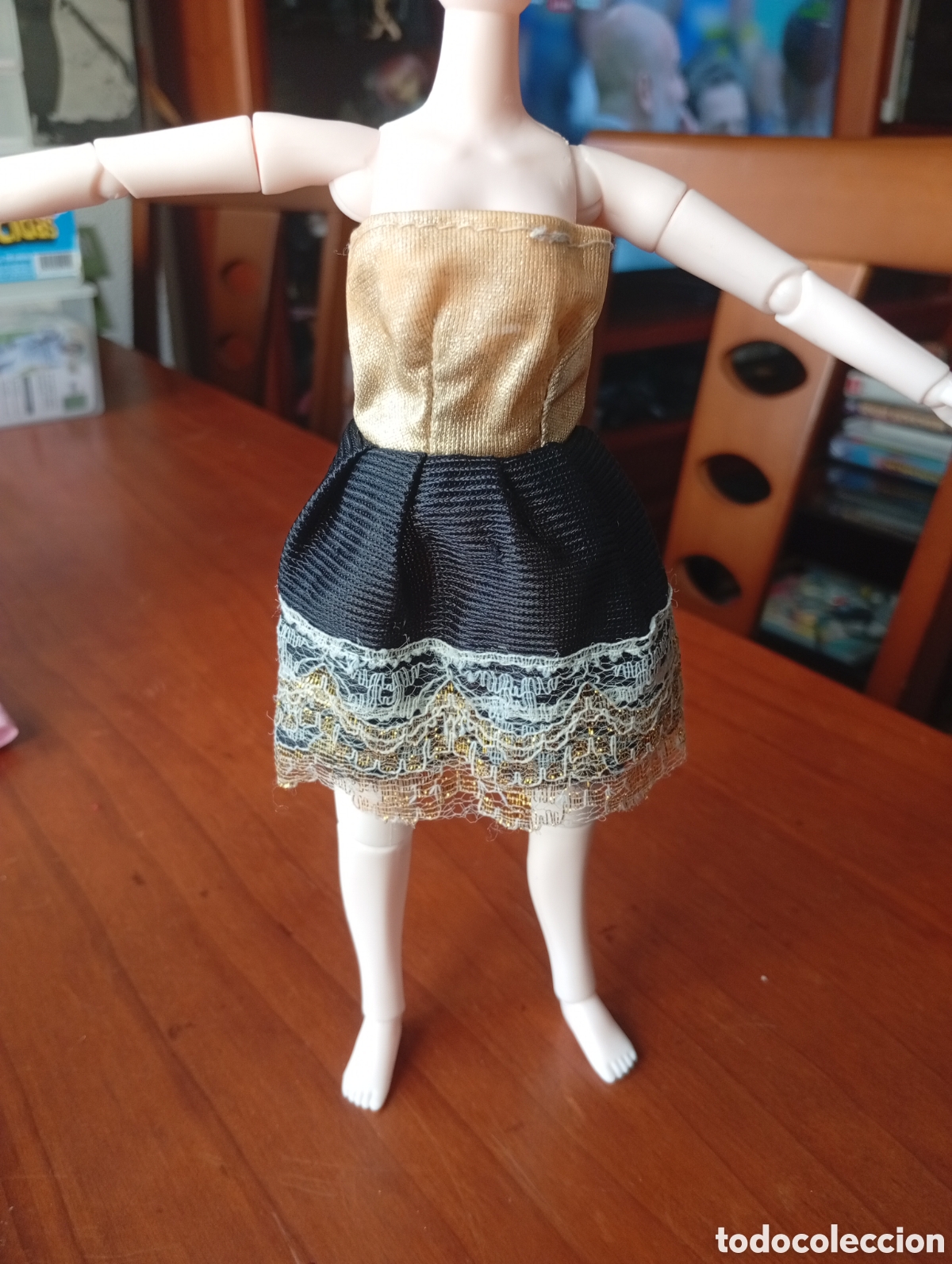Barbie y Ken: MU&Ntilde;ECA BARBIE O SIMILAR VESTIDO