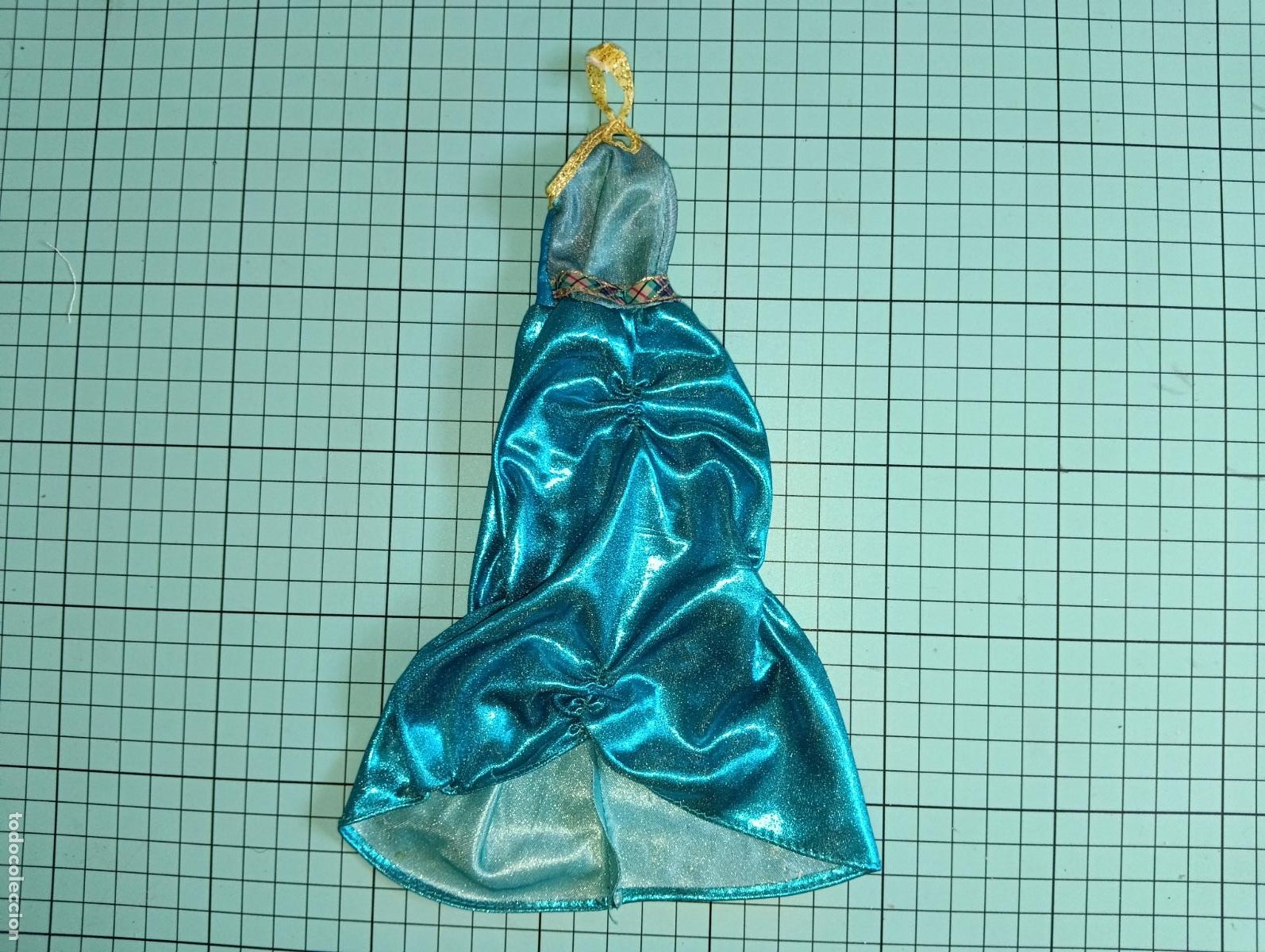 Barbie y Ken: Vestido de mu&ntilde;eca Barbie