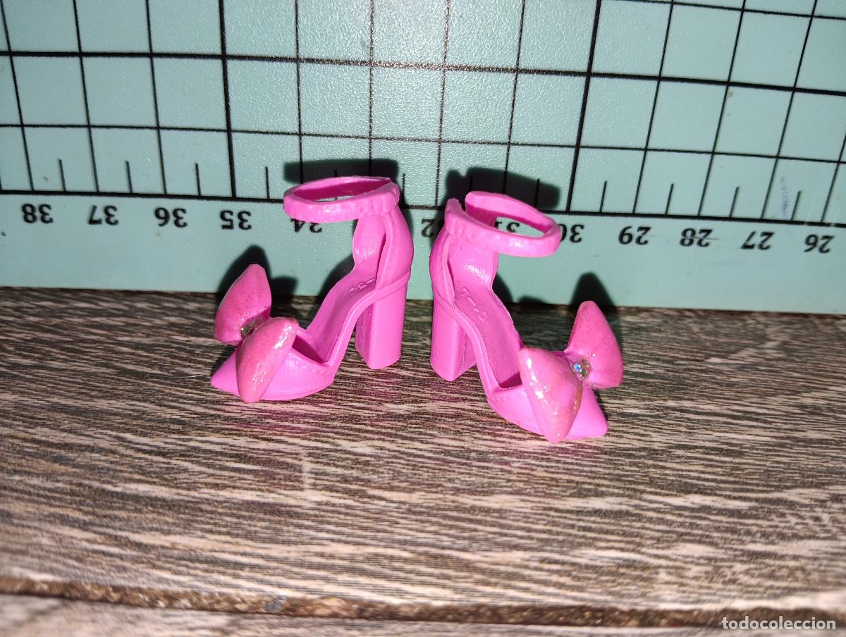 Barbie y Ken: Zapatos de Mu&ntilde;eca Barbie Dream Besties