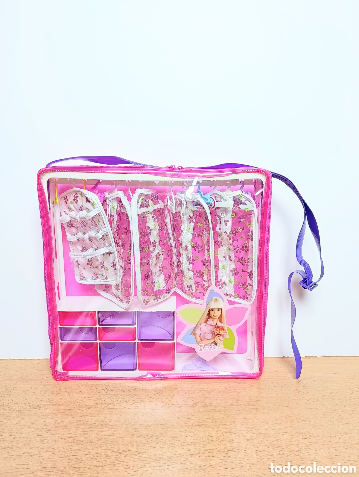 Barbie y Ken: Bolso de hombro porta mu&ntilde;ecas/ armario Barbie