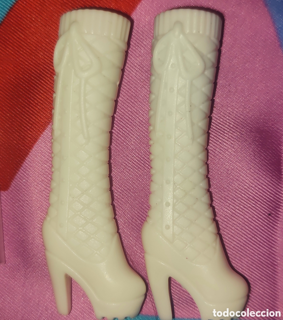 Barbie y Ken: Botas altas blancas validas para Barbie