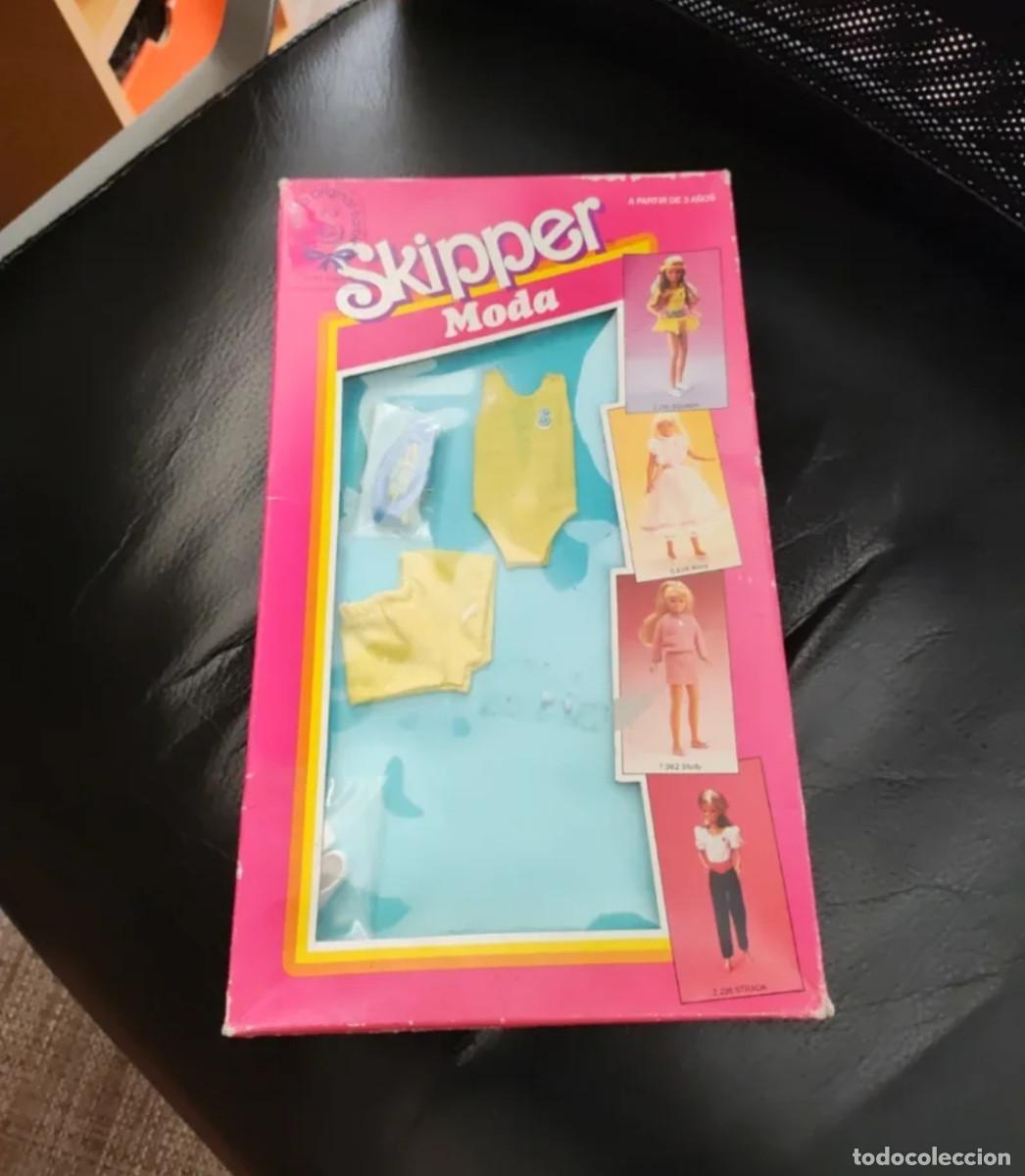 Barbie y Ken: conjunto ropa para mu&ntilde;eca skipper
