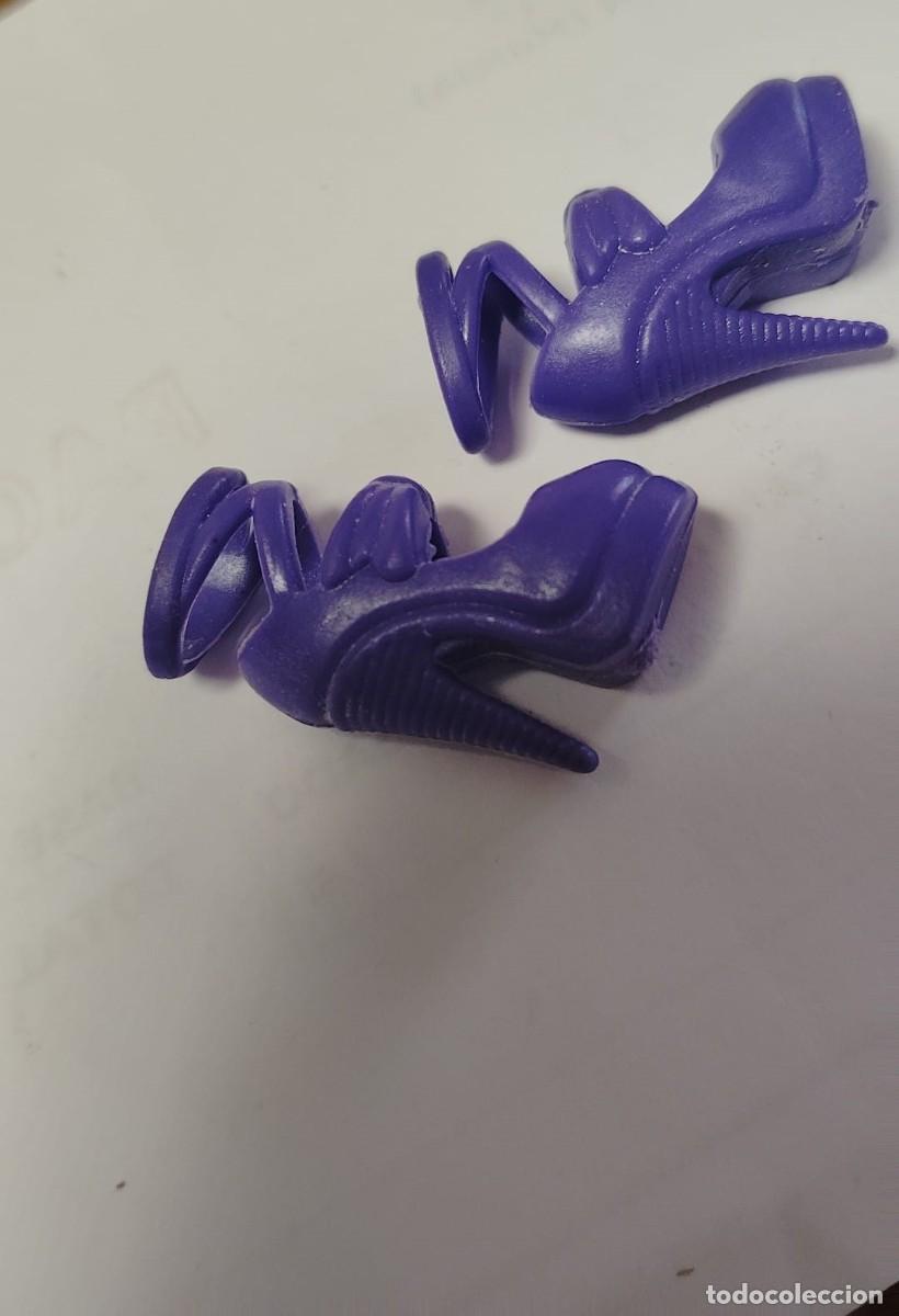 Barbie y Ken: Ideales zapatos de tac&oacute;n para Barbie