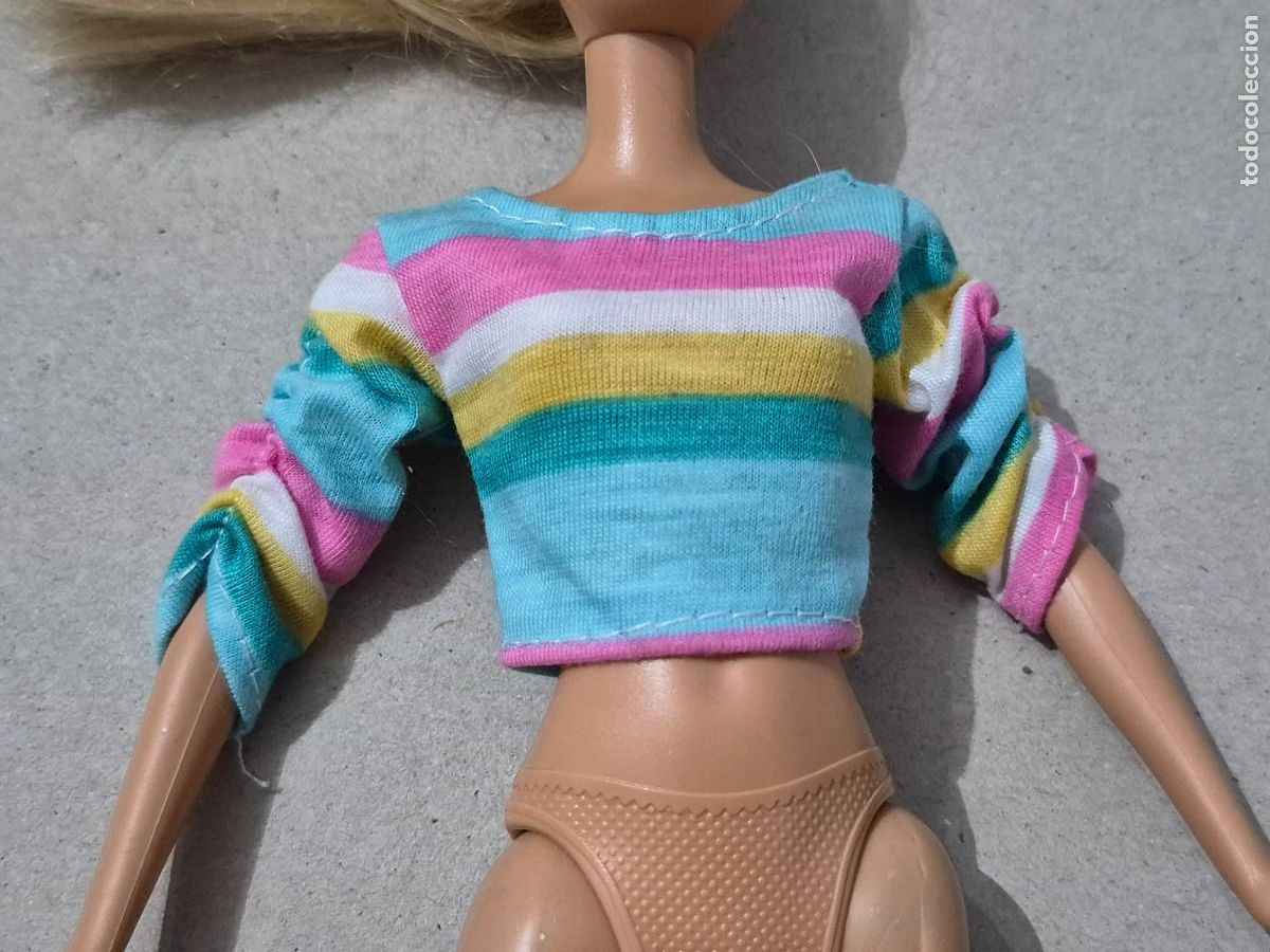 Barbie y Ken: Top camiseta barbie azul a rayas