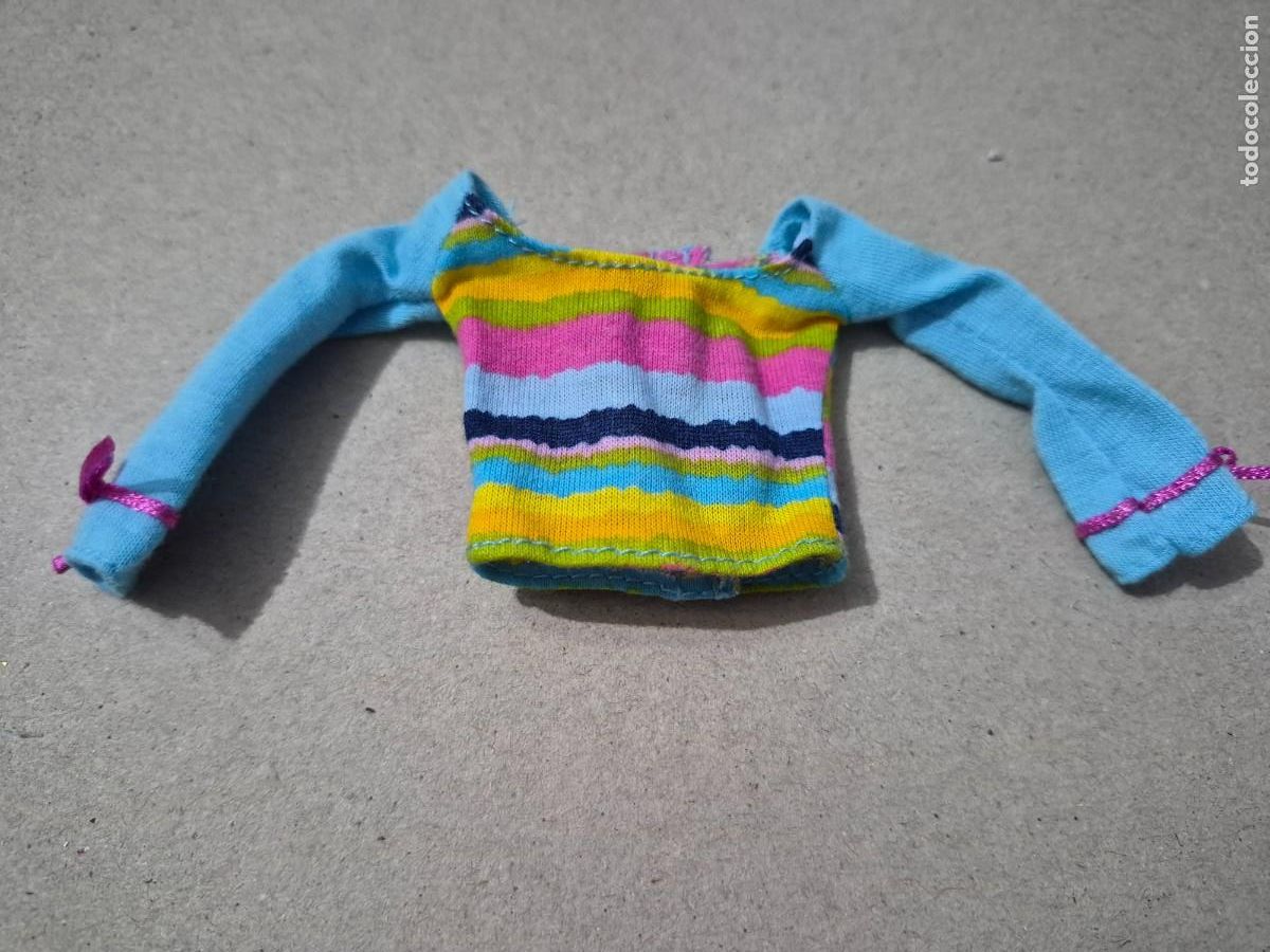 Barbie und Ken: Top camiseta barbie azul a rayas