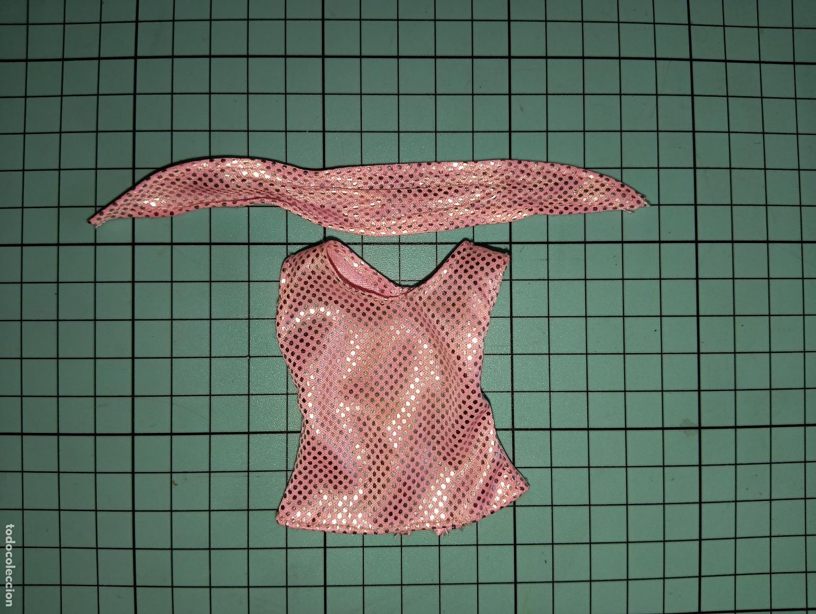 Barbie y Ken: Camiseta de mu&ntilde;eca Barbie m&aacute;s accesorio