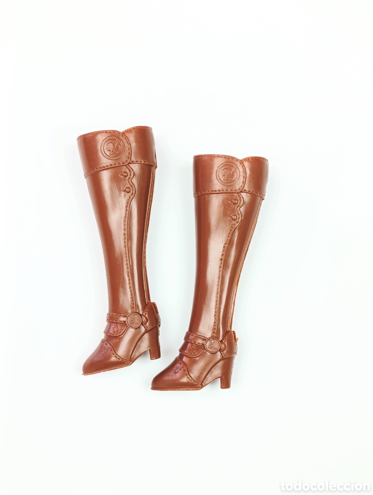 Barbie y Ken: Botas marrones Barbie